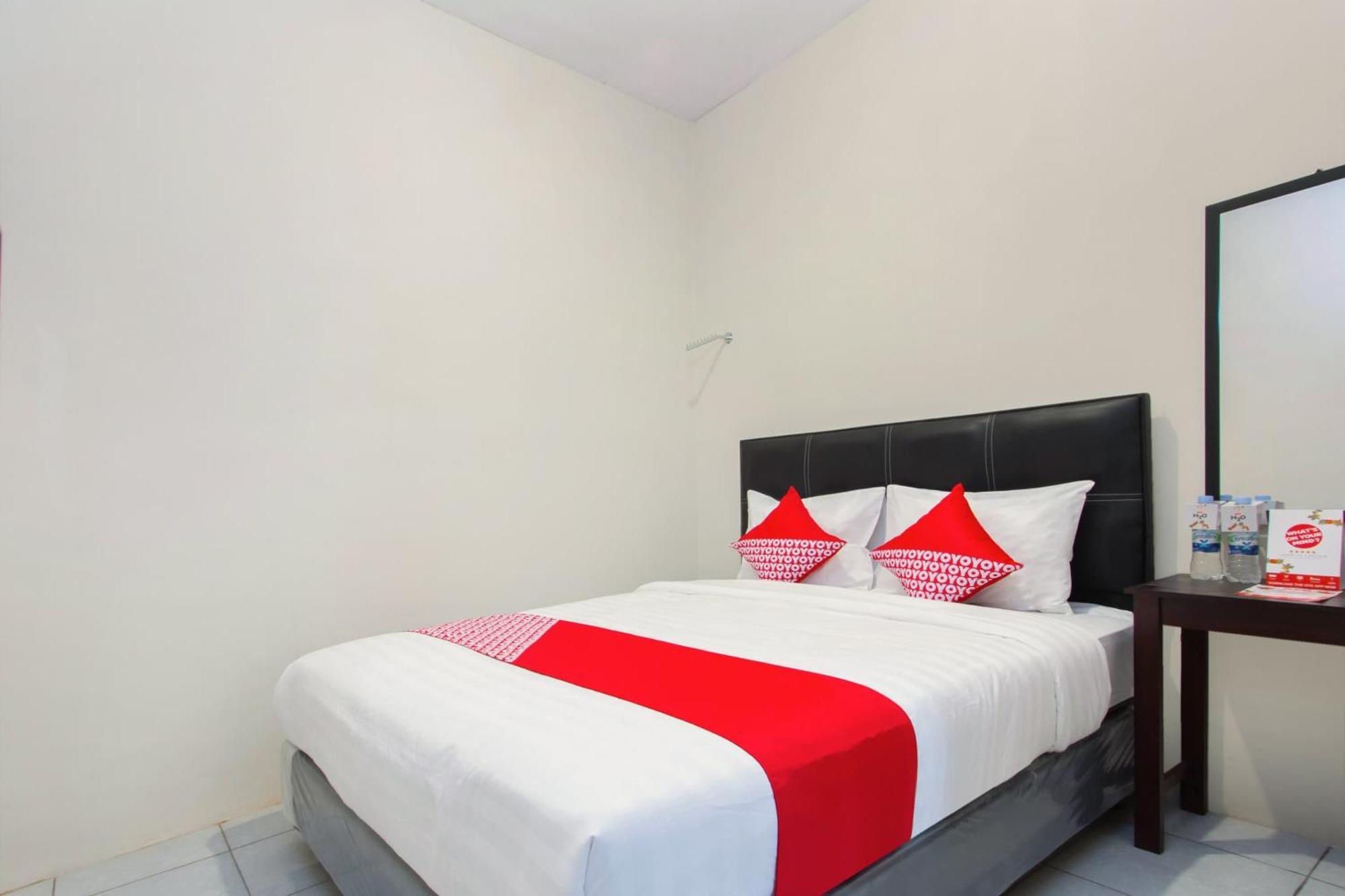 Oyo 1718 Homestay Wak Gobenk Salakan Exterior photo
